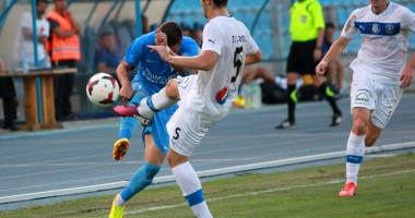 GALERIE FOTO. Fotbal / S-au marcat patru goluri în meciul Săgeata - Viitorul - 7