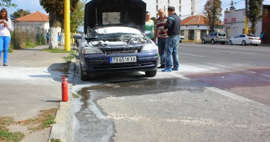 Galerie FOTO. Autoturism în flăcări pe I.C.Brătianu - UPDATE - 7