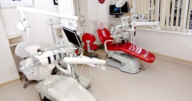 Care sunt beneficiile fațetelor dentare - 3