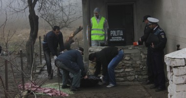 IMAGINILE DISPERĂRII:  și-au pierdut cele trei fetițe în flăcări / VIDEO - 12