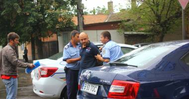Polițist din Constanța târât de o mașină de teren, în Mamaia. Șoferul, un ofițer de marină, arestat - 2