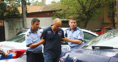 Polițist din Constanța târât de o mașină de teren, în Mamaia. Șoferul, un ofițer de marină, arestat - 3