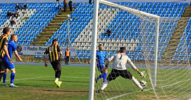 Stire din Sport : Fotbal: FC Farul, victorie de răsunet cu Ceahlăul Piatra Neamț