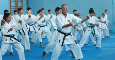 Karate / O legendă a karatelor a susținut un stagiu la Constanța. Galerie FOTO - 5