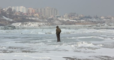 IMAGINI INEDITE / Peisaj polar la Marea Neagră - 12