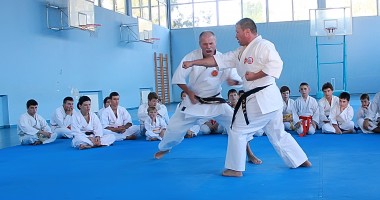 Karate / O legendă a karatelor a susținut un stagiu la Constanța. Galerie FOTO - 2