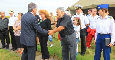 LACRIMI PENTRU 12 SUFLETE. TREI ANI de la TRAGEDIA AVIATICĂ DE LA TUZLA / GALERIE FOTO - 12