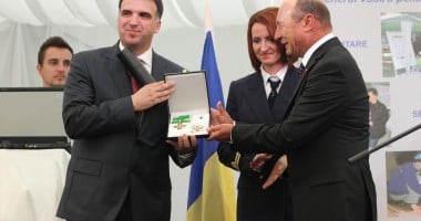 Stire din Economie : Șantierului Naval din Constanța i-a fost conferit Ordinul "Meritul Industrial și Comercial" - în grad de Mare Ofițer