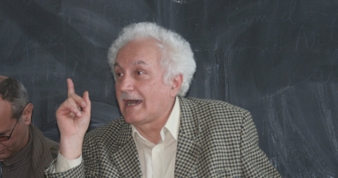 Stire din Cultură-Educație : Lansare de carte în amintirea lui Marin Mincu