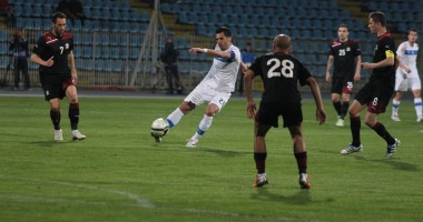 Fotbal / Rapidul a învins Viitorul în inferioritate numerică / Galerie foto - 6