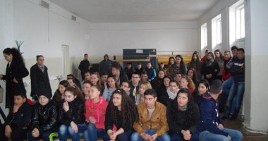 Întâlnire între deținuții de la Poarta Albă și liceenii din Techirghiol - 2
