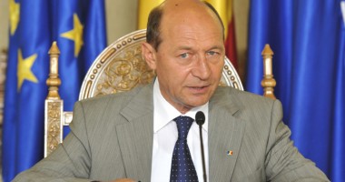 Stire din Politică-Administrație : "Îmi asum promulgarea Codului de Procedură Penală. Dar trebuie corectat"