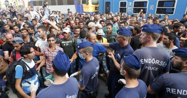 Stire din Actualitate : "Imigrația ilegală, o amenințare gravă pentru securitatea Europei"