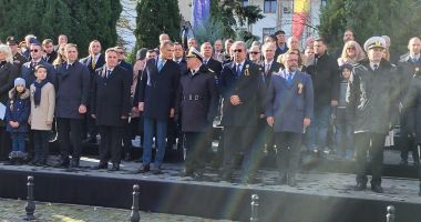 GALERIE FOTO Peste 1000 de constănțeni prezenți la parada militară de Ziua României - 9