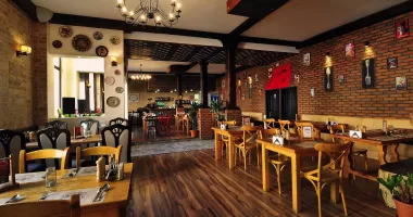 Stire din Economie : Fostul restaurant Hacienda del Sol, scos la vânzare pentru 1,5 milioane de euro