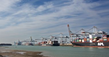 Stire din Economie : IMO sprijină îmbunătățirea competențelor femeilor din industria portuară
