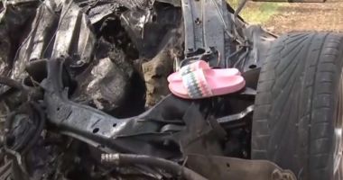 Stire din Eveniment : Impact devastator la o viteză teribilă. Trei adulţi şi doi copii au murit