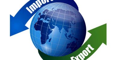 Importurile cresc mai repede decât exporturile