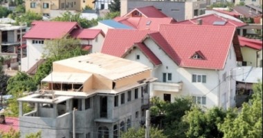 Stire din Economie : Cadrul de impozitare pentru cei cu mai multe locuințe și proprietarii de vehicule se menține în 2012