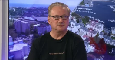 Stire din Actualitate : "În Prim-Plan" - Bulevardul Tomis pietonal, o dezbatere publică și o decizie echilibrată
