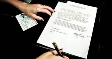 Stire din Economie : Tragedia din Colectiv schimbă legea. Declarațiile pe propria răspundere vor fi scoase în afara legii