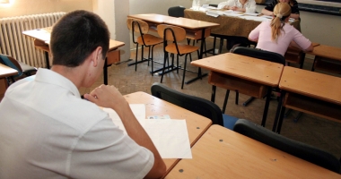 Stire din Cultură-Educație : În așteptarea rezultatelor la sesiunea de toamnă