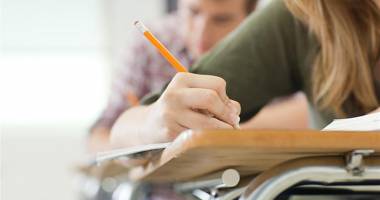Stire din Cultură-Educație : În atenția studenților constănțeni pasionați  de franceză
