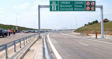 Stire din Politică-Administrație : Sectorul Cernavodă-Medgidia din A2, inaugurat parțial pe 20 iulie