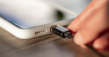 Parlamentul European a votat ca toate echipamente electronice să folosească un singur tip de încărcător