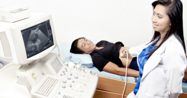 Stire din Sănătate : În ce condiții beneficiem de ecografie gratuită la medicul de familie