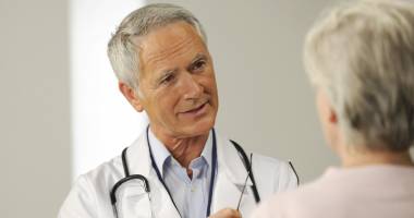 Stire din Sănătate : În ce condiții mai pot lucra medicii pensionari
