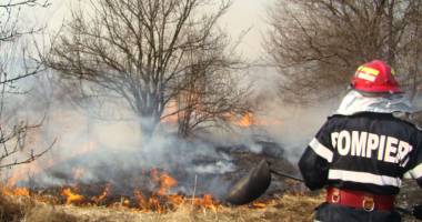 Stire din Eveniment : Incendiile de vegetație, un real pericol la Constanța