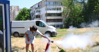 Angajații Spitalului Clinic de Boli Infecțioase Constanța au fost instruiți cum să intervină în cazul unui incendiu - 5