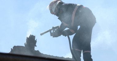 Stire din Eveniment : Incendiu lângă Spitalul Județean Constanța