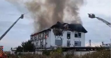 Stire din Eveniment : UPDATE Incendiu la un hotel. Două lucrătoare din Nepal găsite carbonizate