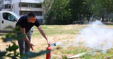 Angajații Spitalului Clinic de Boli Infecțioase Constanța au fost instruiți cum să intervină în cazul unui incendiu - 3