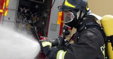 Stire din Eveniment : Incendiu la o locuință din Hârșova, pe strada Amurgului