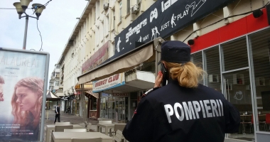 INCENDIU PUTERNIC VIZAVI DE "TOMIS". POMPIERII SE LUPTĂ CU FLĂCĂRILE! - 3