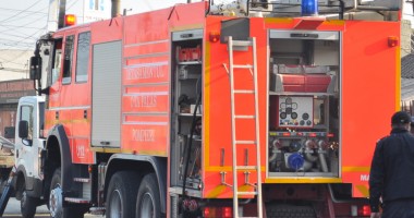 Stire din Eveniment : Incendiu pe varianta Constanței în spatele magazinului Baumax