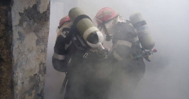 1 Martie de coșmar. Fetiță de 4 ani, carbonizată într-un incendiu.  Mama și sora ei, spitalizate - 4