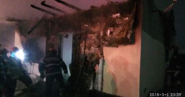 GALERIE FOTO / Tragedie la Constanța! Bărbați carbonizați în casă - 4