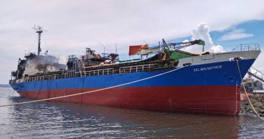 Stire din Economie : Incendiu devastator pe o navă filipineză