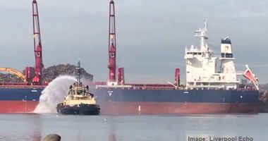 Stire din Eveniment : Incendiu la bordul unei nave în Liverpool