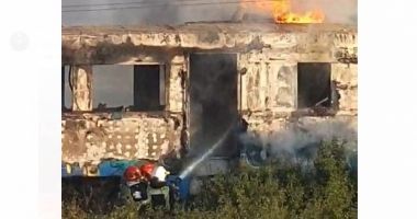 Un tren de călători a fost mistuit de flăcări. Pasagerii au fost salvați în ultima clipă - 2