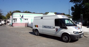Stire din Eveniment : Incendiu la farmacia Penitenciarului Poarta Albă