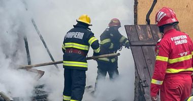 Stire din Eveniment : Update. Incendiu la Olimp! Pompierii de la ISU CONSTANȚA intervin pentru a stinge focul