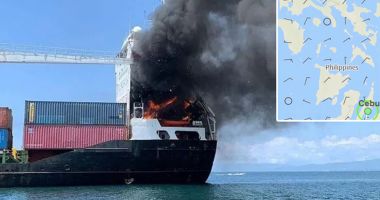 Stire din Eveniment : Incendiu pe un portcontainer cu un deces și trei răniți