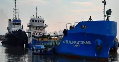 Stire din Economie : Incendiu pe un tanc de produse petroliere. Un marinar a murit, iar trei sunt răniți
