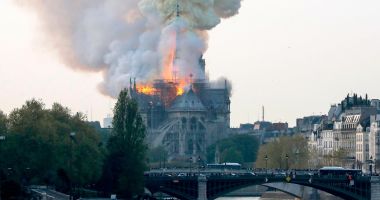 Stire din Actualitate : La doi ani de la incendiul de la Notre-Dame, poluarea cu plumb este încă peste limite