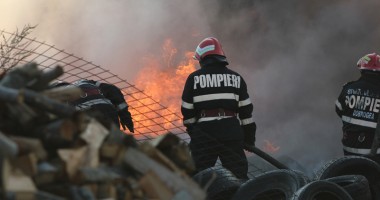 Stire din Eveniment : 13 constănțeni au pierit în flăcări. Piromanii, "răcoriți" doar cu amenzi